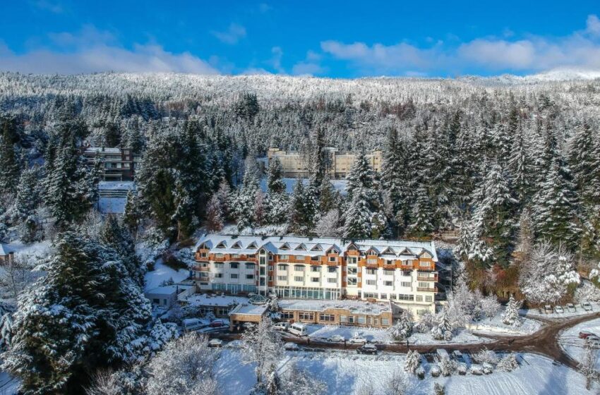  Huinid Bustillo Hotel & Spa