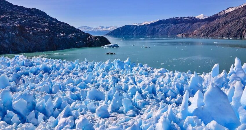  Campos de Hielo Sur